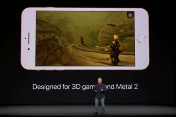iPhone 8 : un processeur bien plus rapide que le précédent modèle - iPhone 8, iPhone X ©Apple Keynote iPhone 8 : un processeur bien plus rapide que le précédent modèle - iPhone 8, iPhone X ©Apple Keynote
