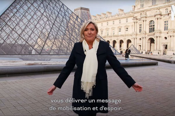 La Louvre en colère après la diffusion de la vidéo de campagne de Marine Le Pen - Marine Le Pen ©Marine Le Pen / Twitter La Louvre en colère après la diffusion de la vidéo de campagne de Marine Le Pen - Marine Le Pen ©Marine Le Pen / Twitter