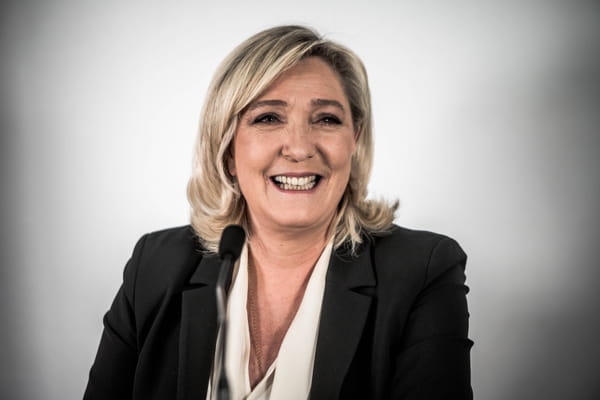 "Le front républicain n'existe plus" pas plus que le plafond de verre selon Le Pen - Marine Le Pen ©NICOLAS MESSYASZ/SIPA "Le front républicain n'existe plus" pas plus que le plafond de verre selon Le Pen - Marine Le Pen ©NICOLAS MESSYASZ/SIPA