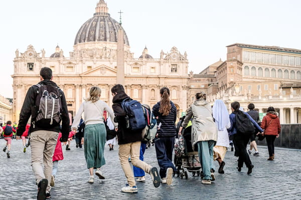 Beaucoup de jeunes sont attendus au Vatican - Obsèques du pape François © Beaucoup de jeunes sont attendus au Vatican - Obsèques du pape François ©
