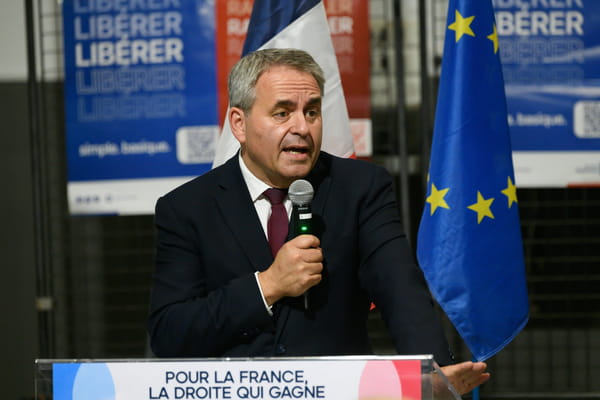 Comment Xavier Bertrand veut-il relancer l'industrie française ? - Xavier Bertrand - Présidentielle 2022 ©Jacques Witt/SIPA Comment Xavier Bertrand veut-il relancer l'industrie française ? - Xavier Bertrand - Présidentielle 2022 ©Jacques Witt/SIPA