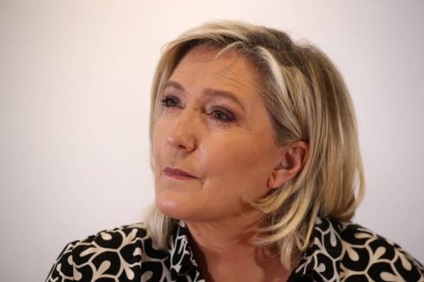 Jordan Bardella soutient que "Marine Le Pen peut gagner" en réponse à Jérôme Rivière - Marine Le Pen ©Alain ROBERT/SIPA Jordan Bardella soutient que "Marine Le Pen peut gagner" en réponse à Jérôme Rivière - Marine Le Pen ©Alain ROBERT/SIPA