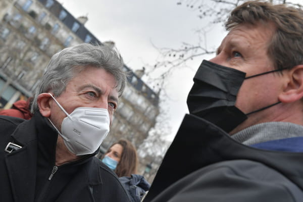Yannick Jadot a "tendu la main" à Jean-Luc Mélenchon et Anne Hidalgo - Présidentielle 2022 ©ISA HARSIN/SIPA Yannick Jadot a "tendu la main" à Jean-Luc Mélenchon et Anne Hidalgo - Présidentielle 2022 ©ISA HARSIN/SIPA