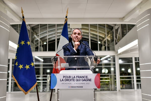 Premier face-à-face entre les candidats à l'investiture LR ce lundi soir, Xavier Bertrand donné favori - Xavier Bertrand - Présidentielle 2022 ©UGO AMEZ/SIPA Premier face-à-face entre les candidats à l'investiture LR ce lundi soir, Xavier Bertrand donné favori - Xavier Bertrand - Présidentielle 2022 ©UGO AMEZ/SIPA
